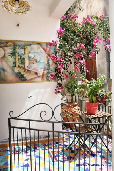La Casa Di Ivana Сан-Никола-Арчелла Экстерьер фото