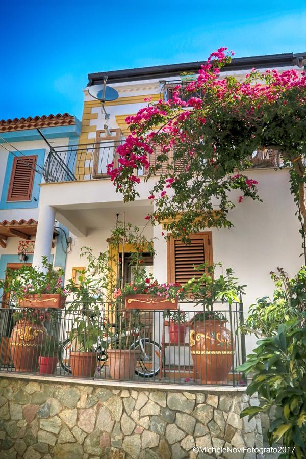 La Casa Di Ivana Сан-Никола-Арчелла Экстерьер фото
